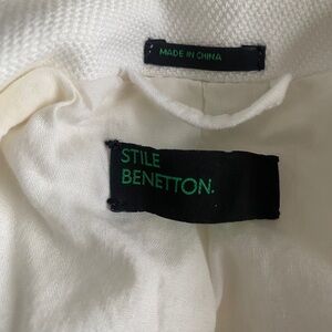 United Colors of Bennetton women’s white zippered jacket 4